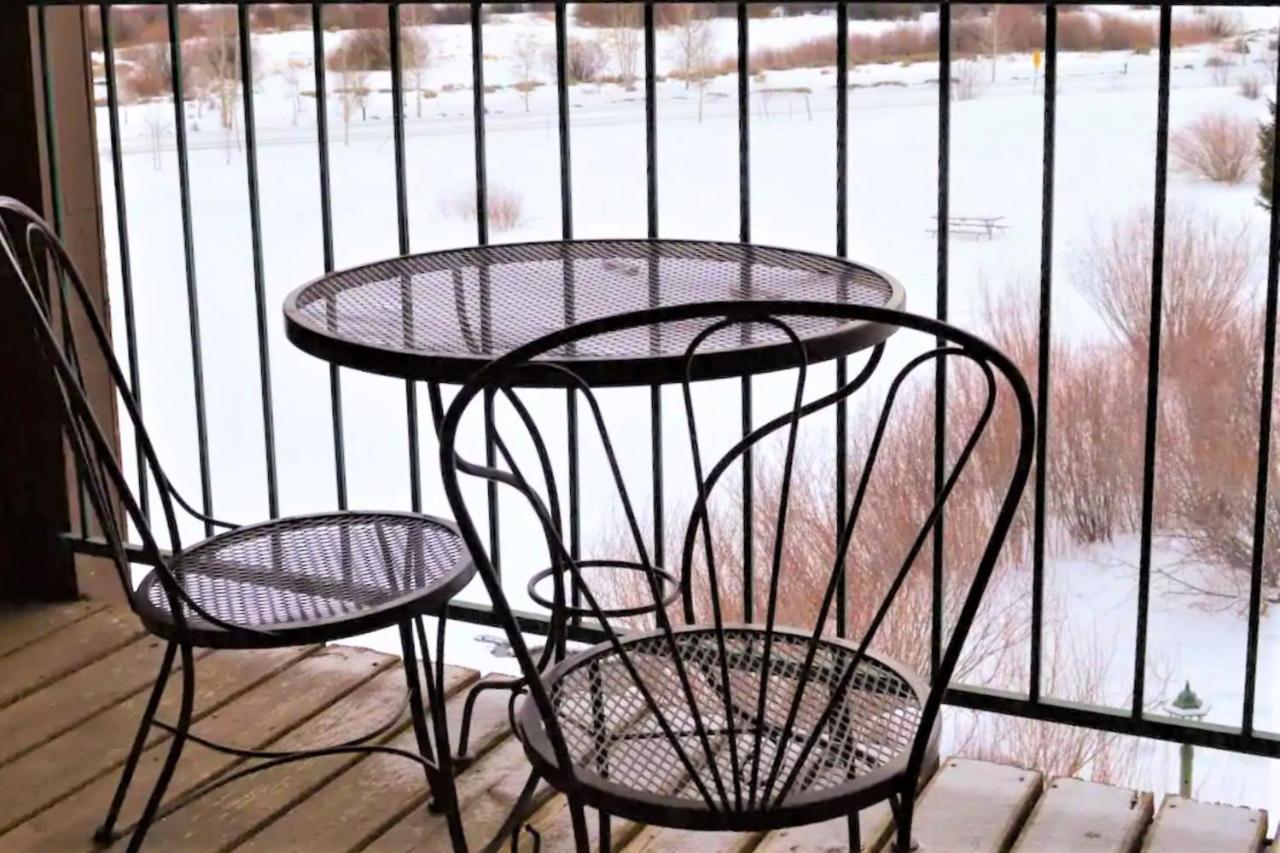 The Inn At Silvercreek Granby Bagian luar foto