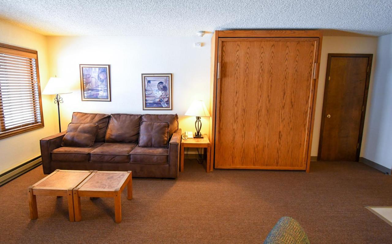 The Inn At Silvercreek Granby Bagian luar foto