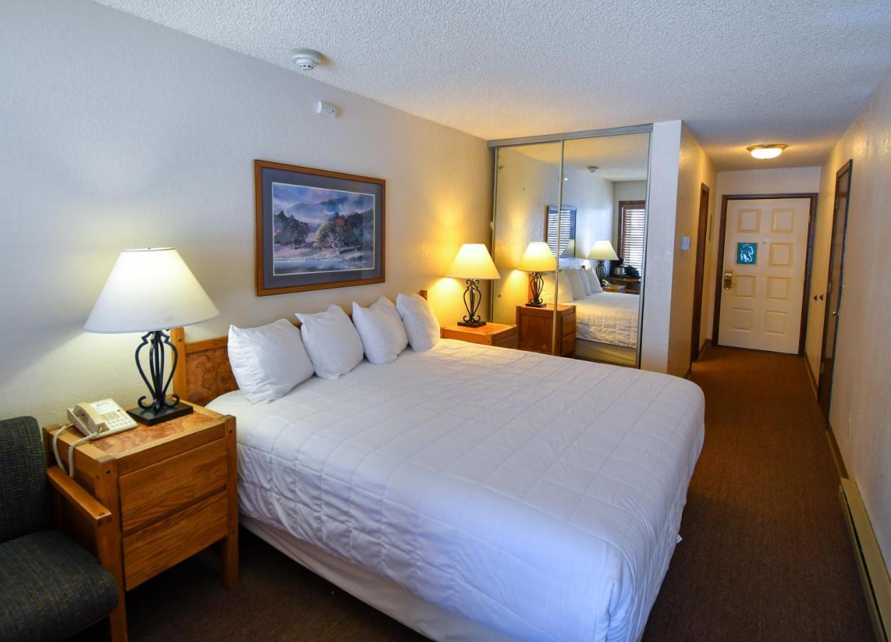 The Inn At Silvercreek Granby Bagian luar foto