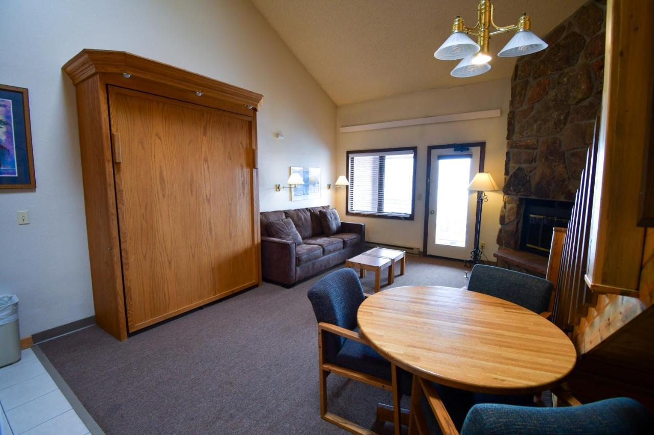 The Inn At Silvercreek Granby Bagian luar foto