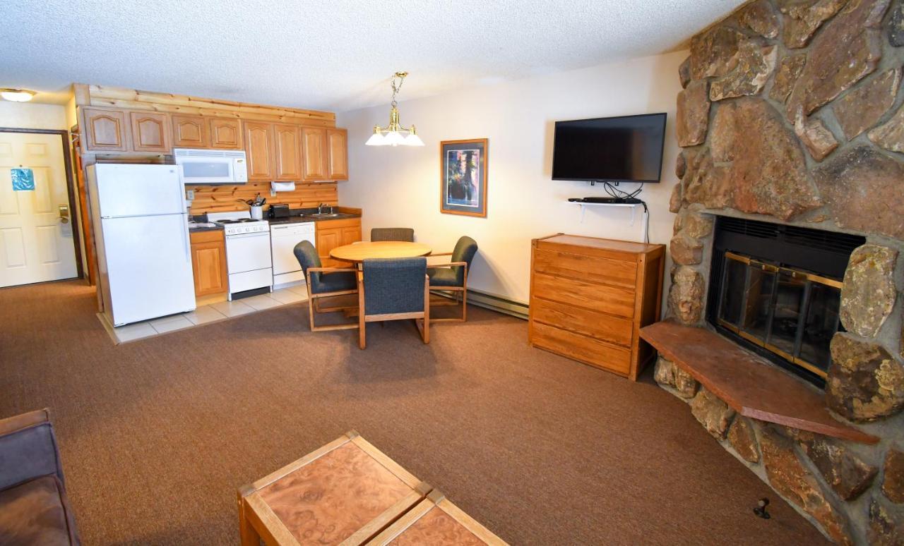 The Inn At Silvercreek Granby Bagian luar foto