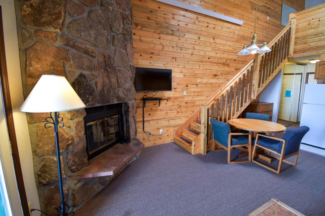 The Inn At Silvercreek Granby Bagian luar foto