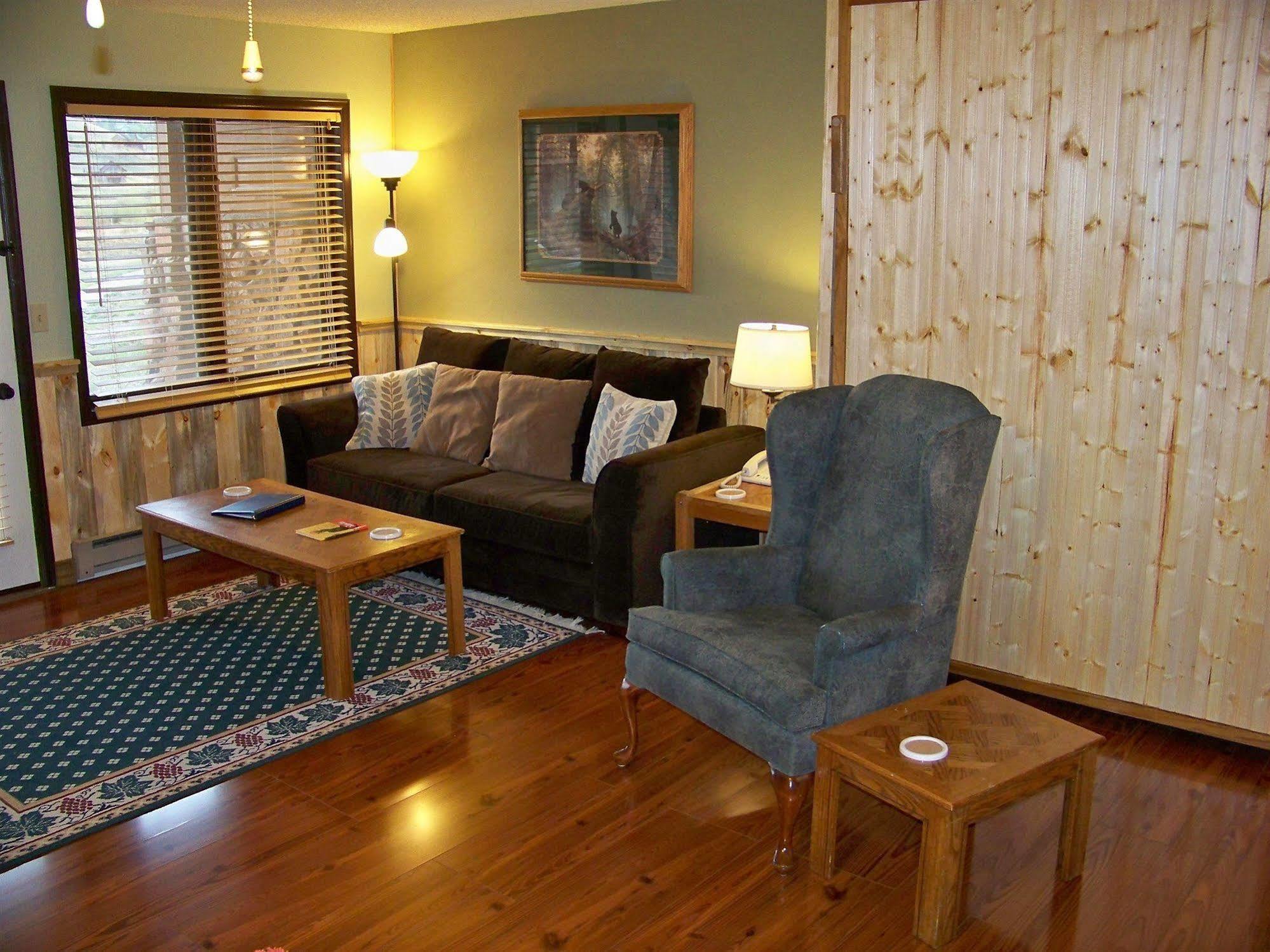 The Inn At Silvercreek Granby Bagian luar foto
