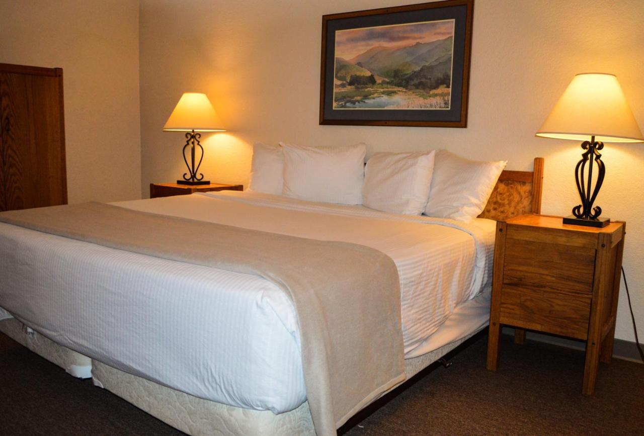 The Inn At Silvercreek Granby Bagian luar foto
