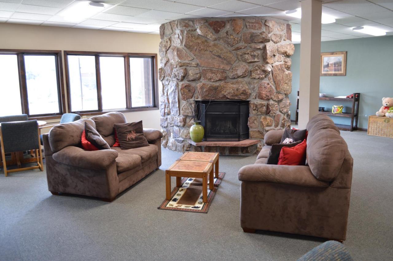 The Inn At Silvercreek Granby Bagian luar foto